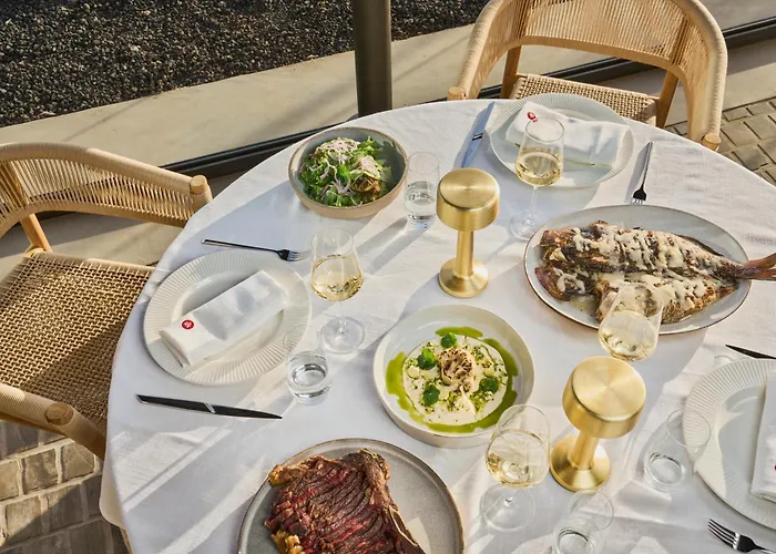 Royal Hideaway Corales 아데제