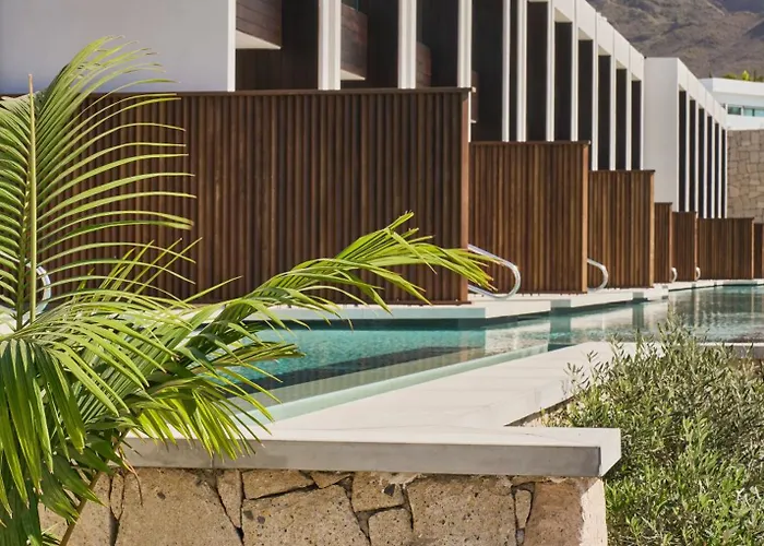 Royal Hideaway Corales 5* 아데제